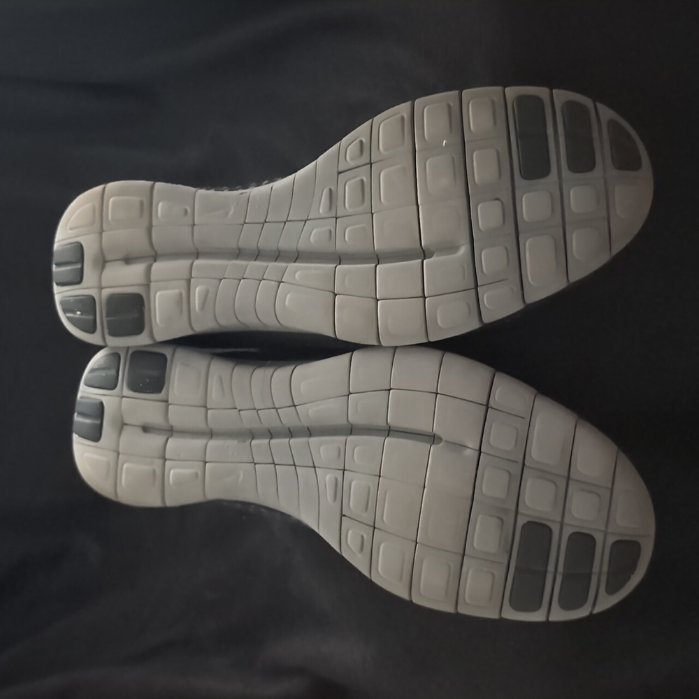Nike Free 3.0 V4 Men's 12.5 US - Picture 4 of 5